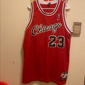 Chicago Bulls Authentic Jersey 23